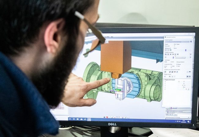 Apprentissage en mécanique de précision